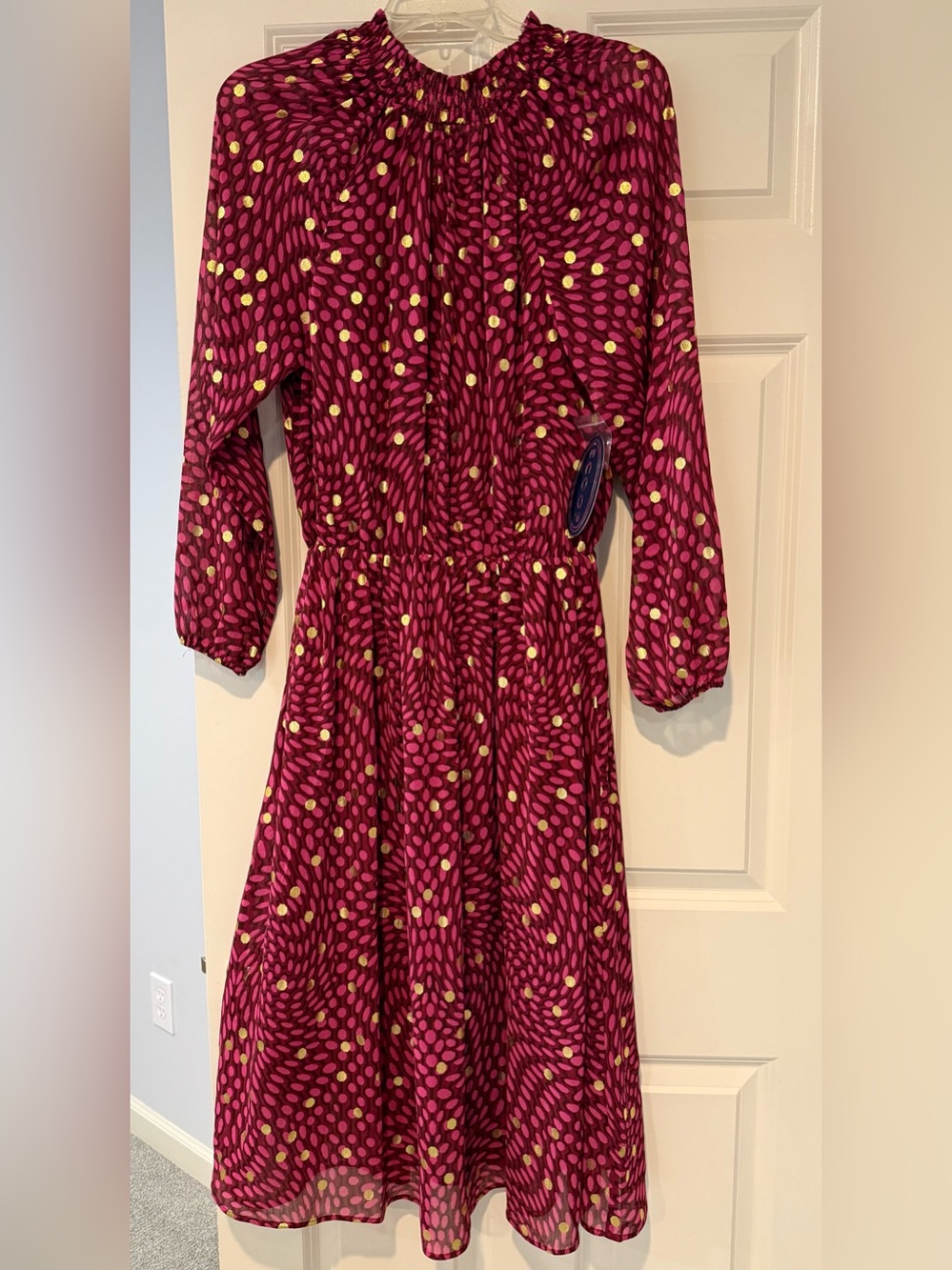 Scoop - Magenta Dot-Print Long Sleeve Casual Dress with Gold Dots
